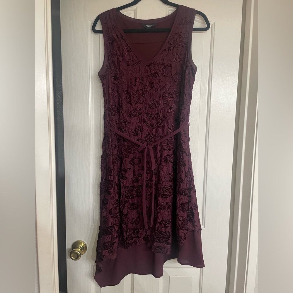 Simply Vera Vera Wang Wine Colored Ruffled Asymmetrical Dress Size M